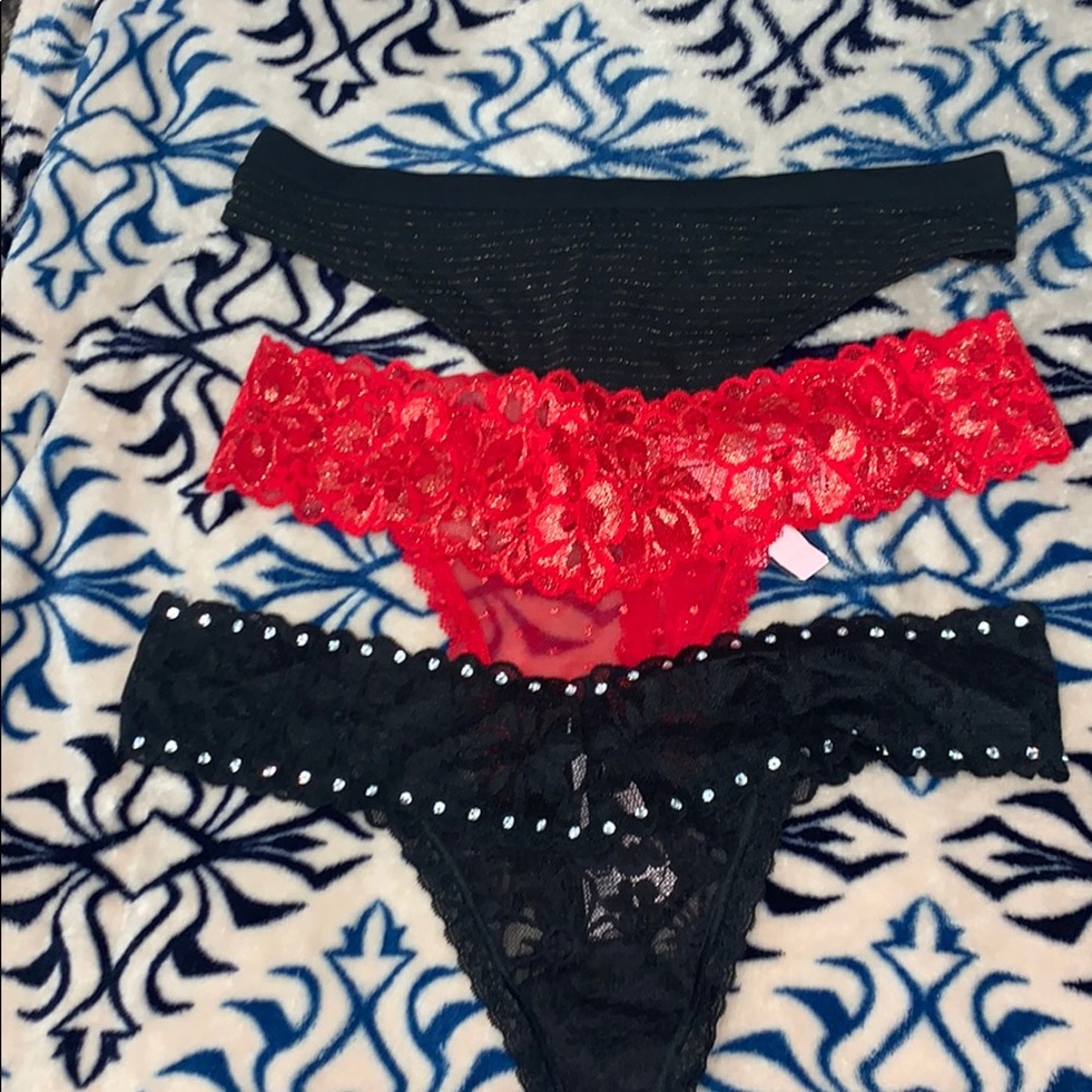 3 P.C. Victoria Secret